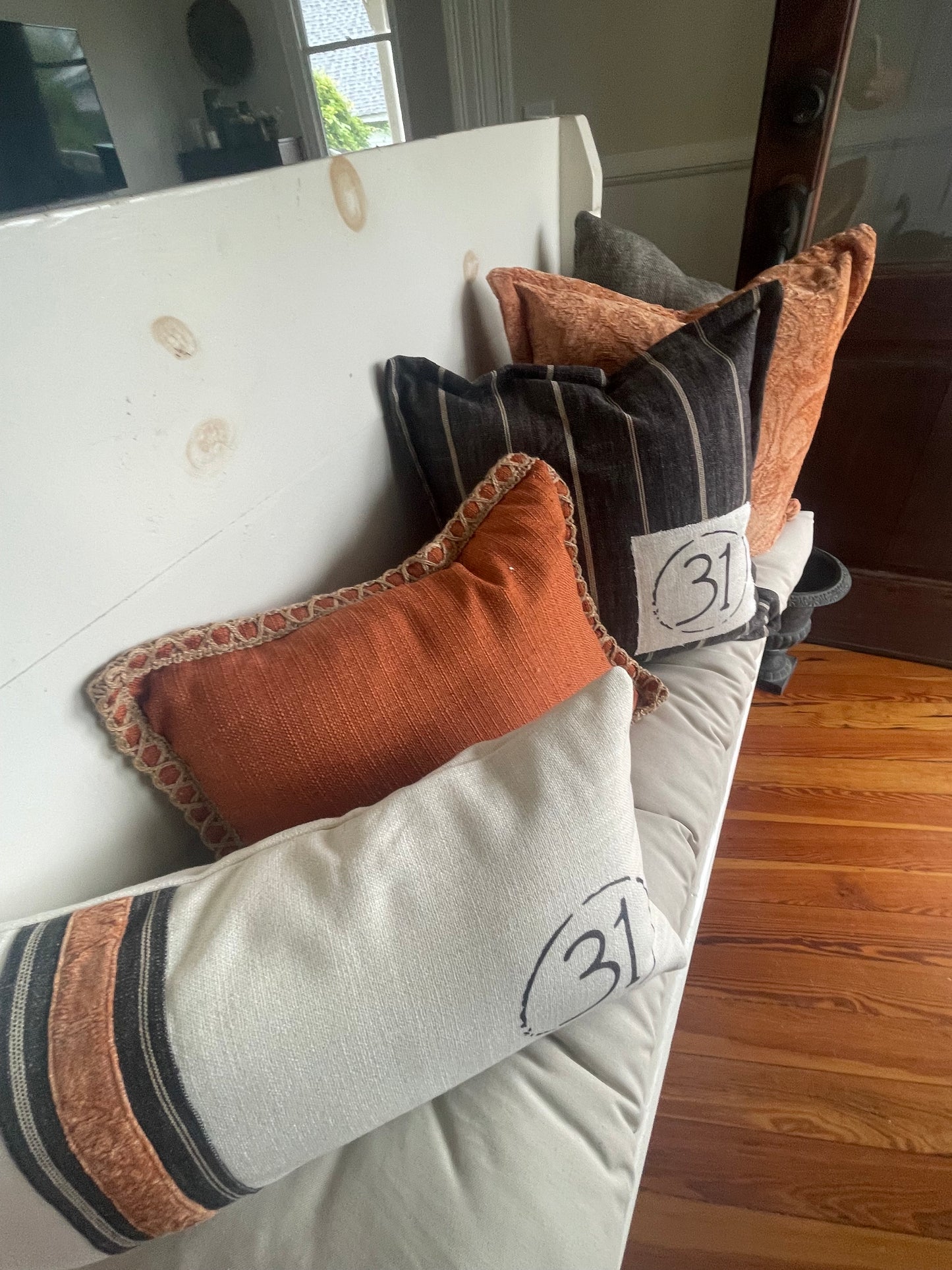 Halloween pillow, fall pillow decor, Halloween 31 pillow