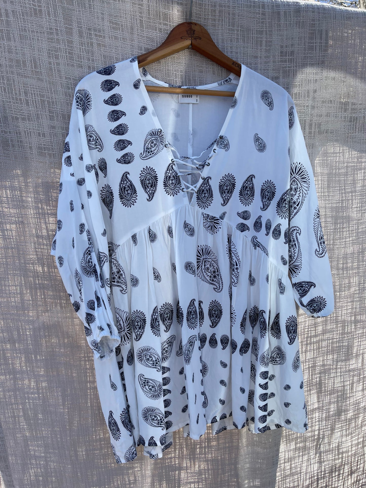 Paisley flowy bohostyle top
