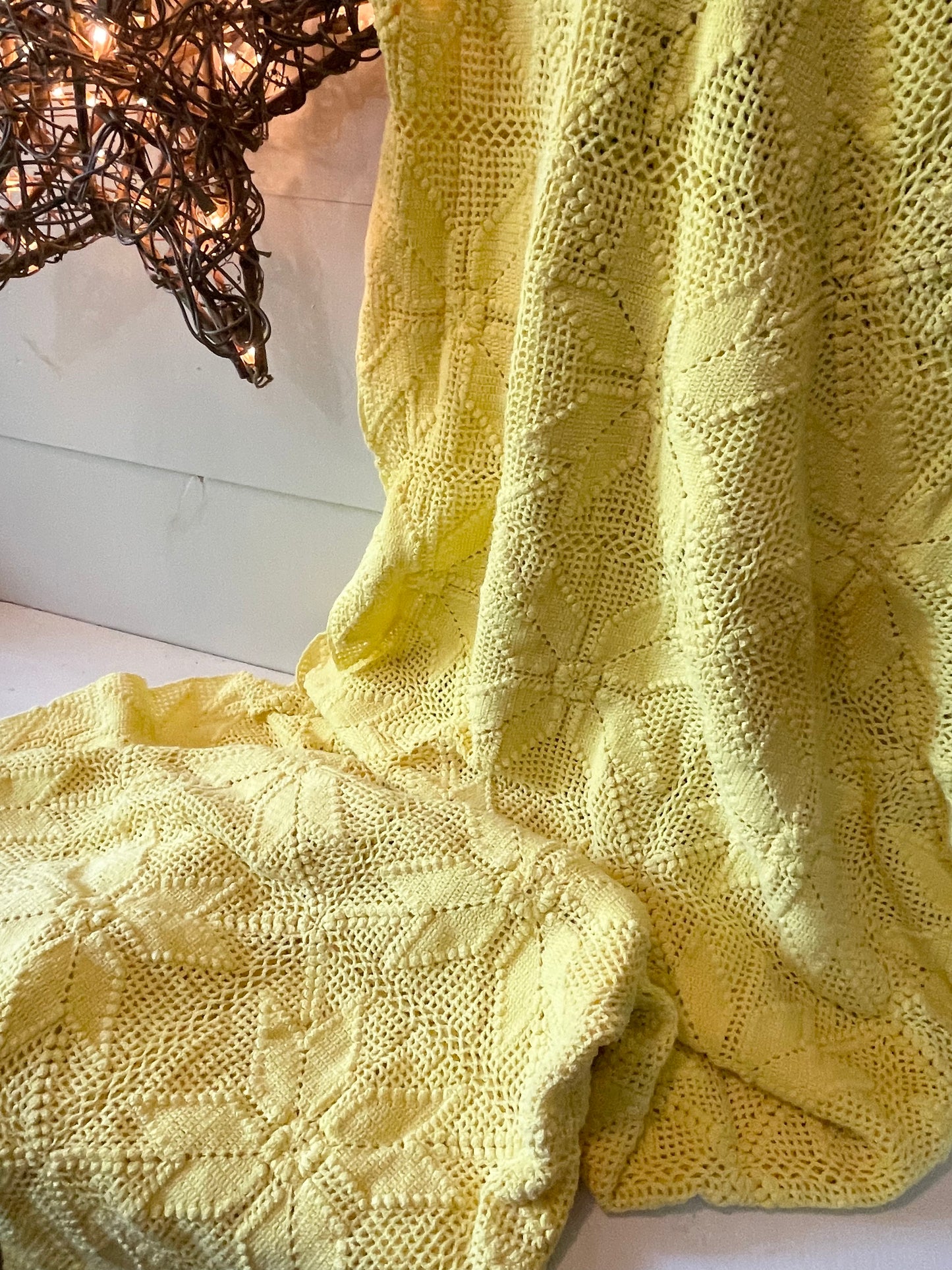 Vintage cotton star patterned knit blanket