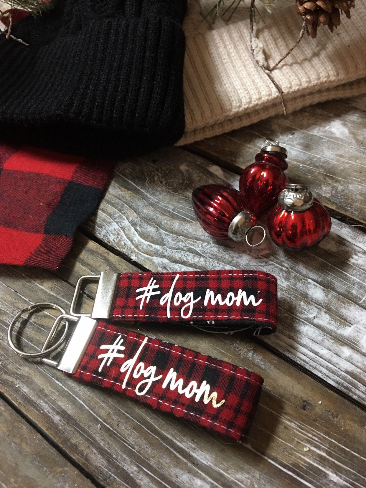 Dog mom key chain, key chain dog lover