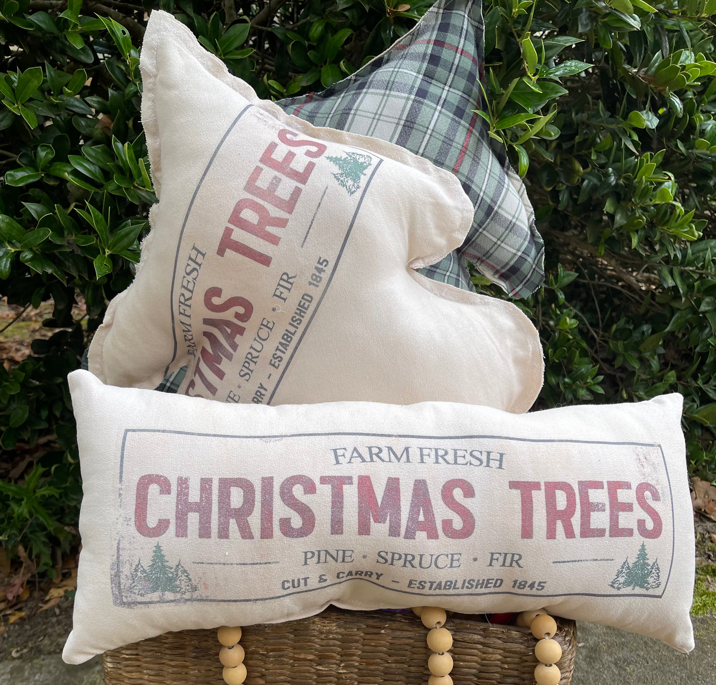 Christmas pillow, vintage graphics pillow, Christmas tree pillow, tree pillow, vintage graphics pillow