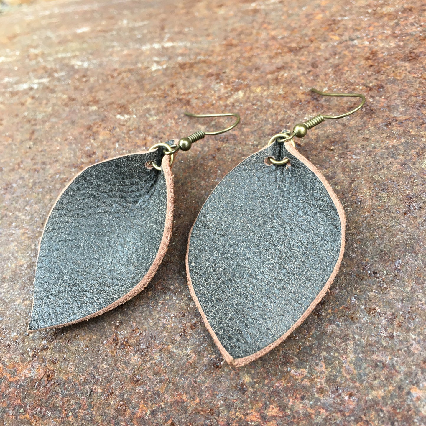 Leather teardrop earrings