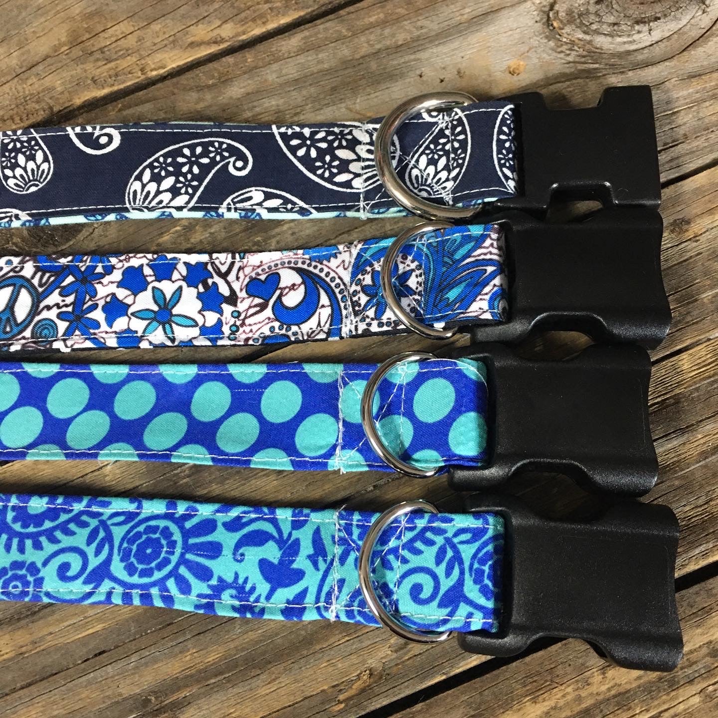 Blue patterned dog collar