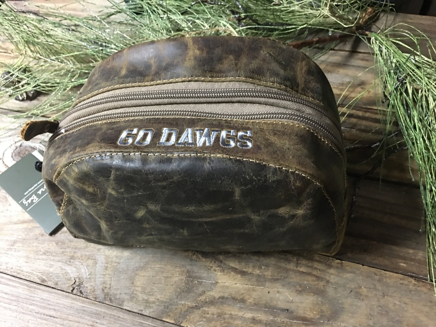 Men’s toiletry bag, leather toiletry bag