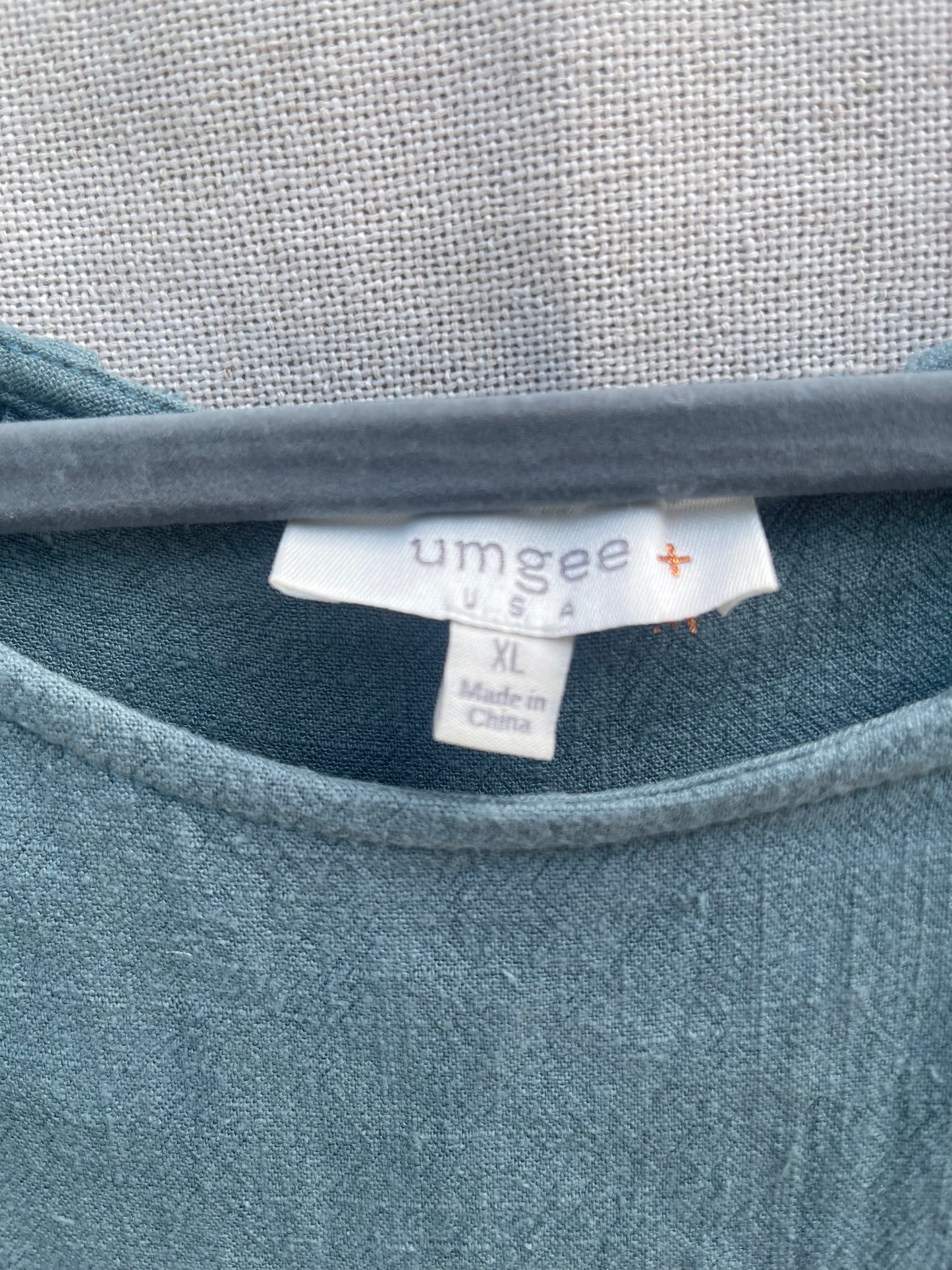 Frayed hem tunic, jade tunic Umgee reloved clothing