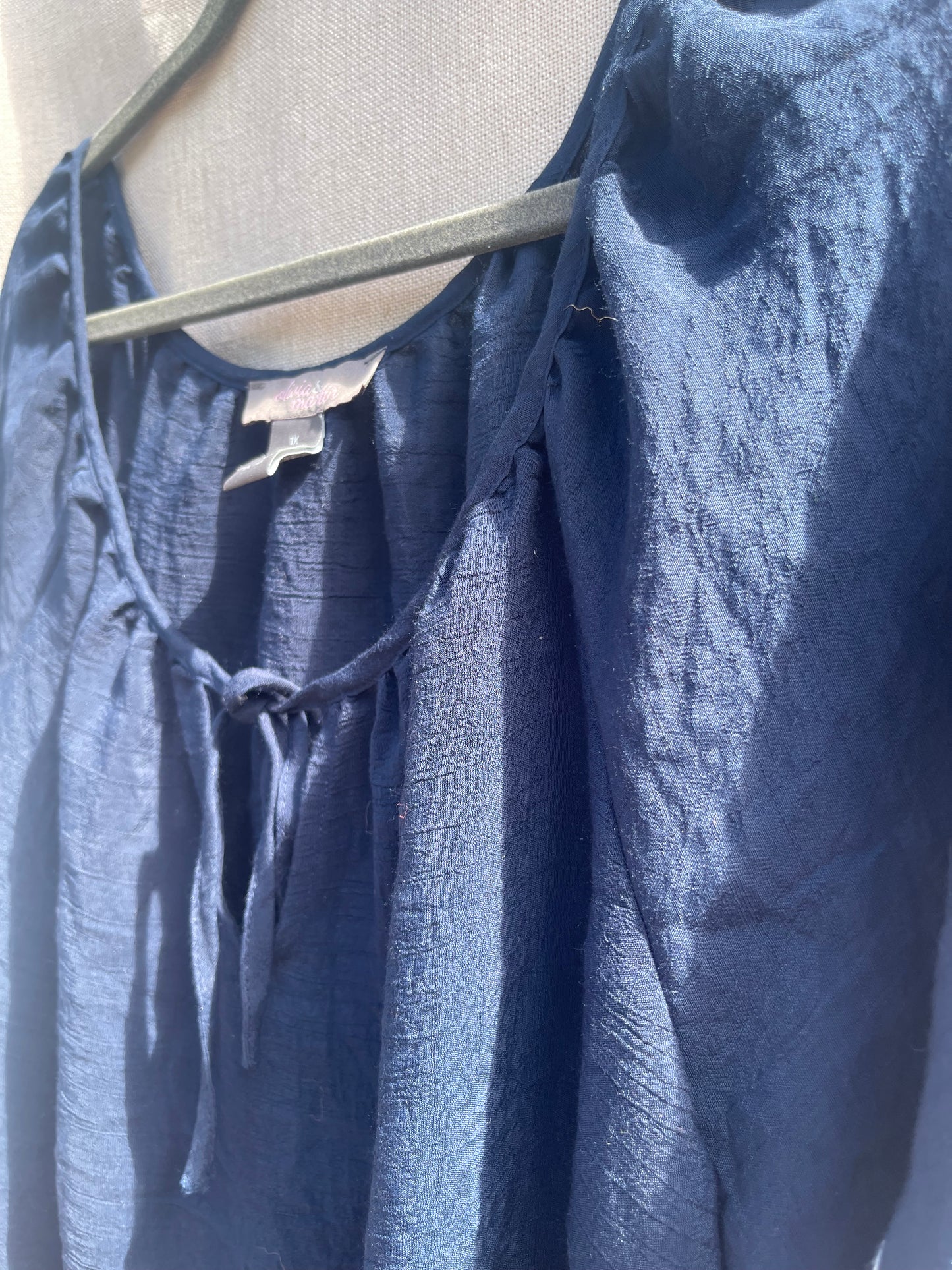 Navy embroidered blouse, reloved sustainable recycled clothing