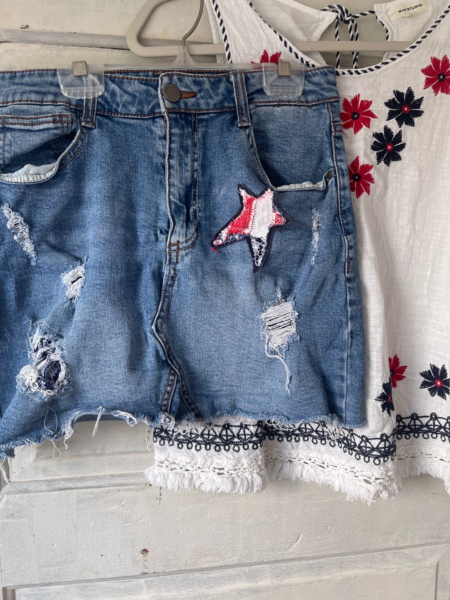 embroidered flowy tank, red white and blue tank top