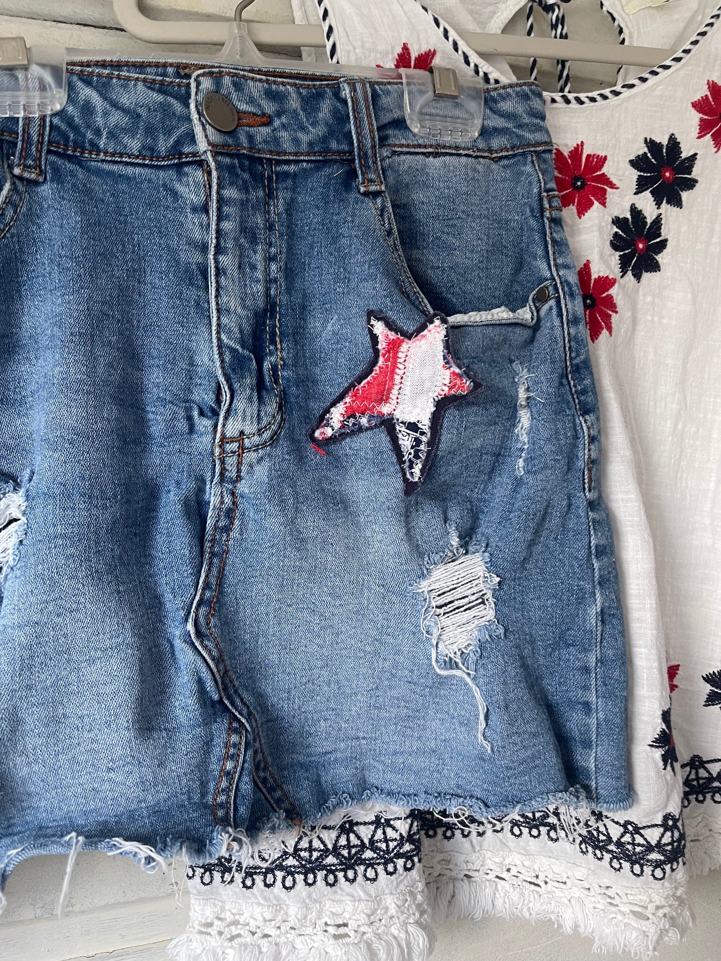 embroidered flowy tank, red white and blue tank top